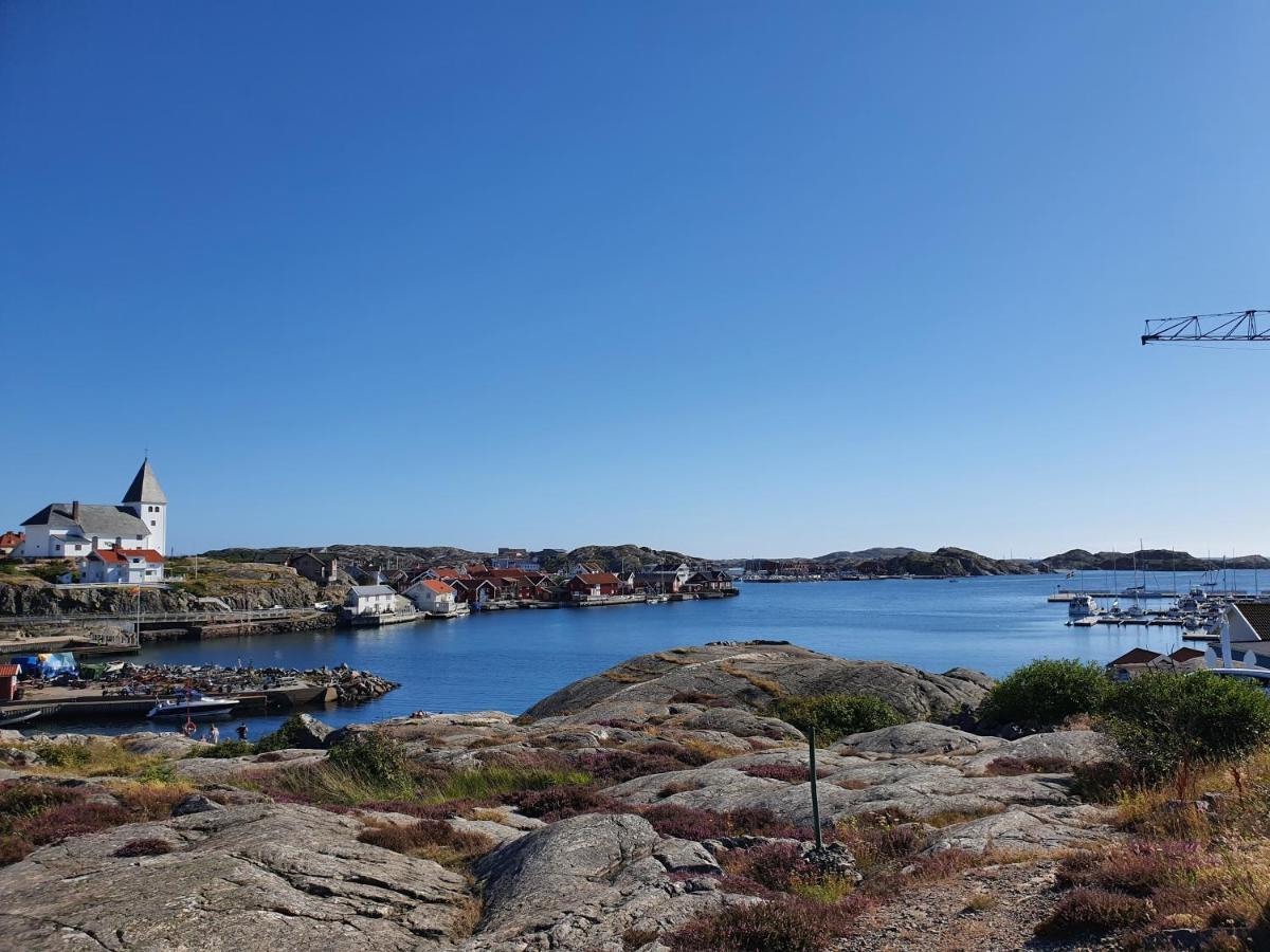 50 M Till Bad I Centrala Skaerhamn Extérieur photo